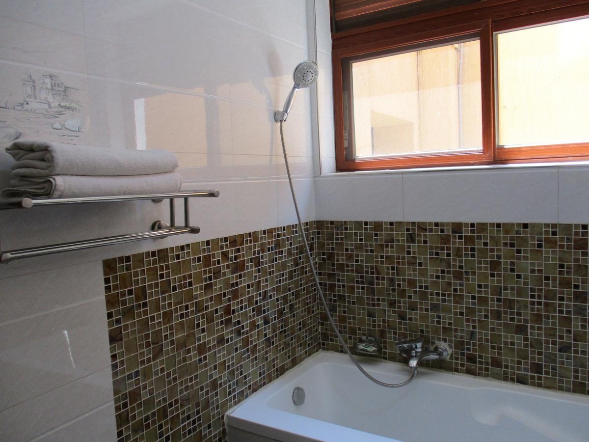 Amaris Hotel Kigali Zewnętrze zdjęcie