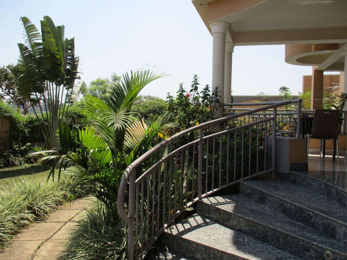 Amaris Hotel Kigali Zewnętrze zdjęcie