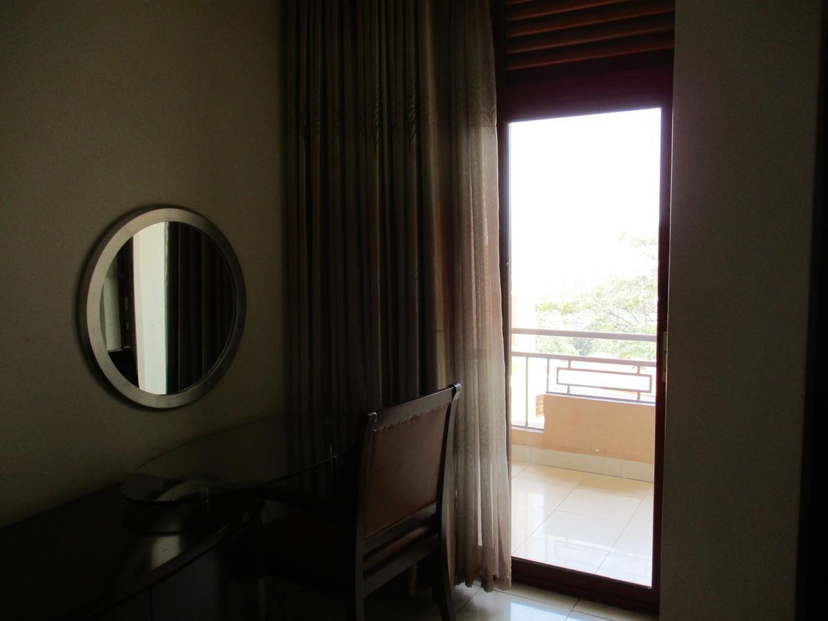 Amaris Hotel Kigali Zewnętrze zdjęcie