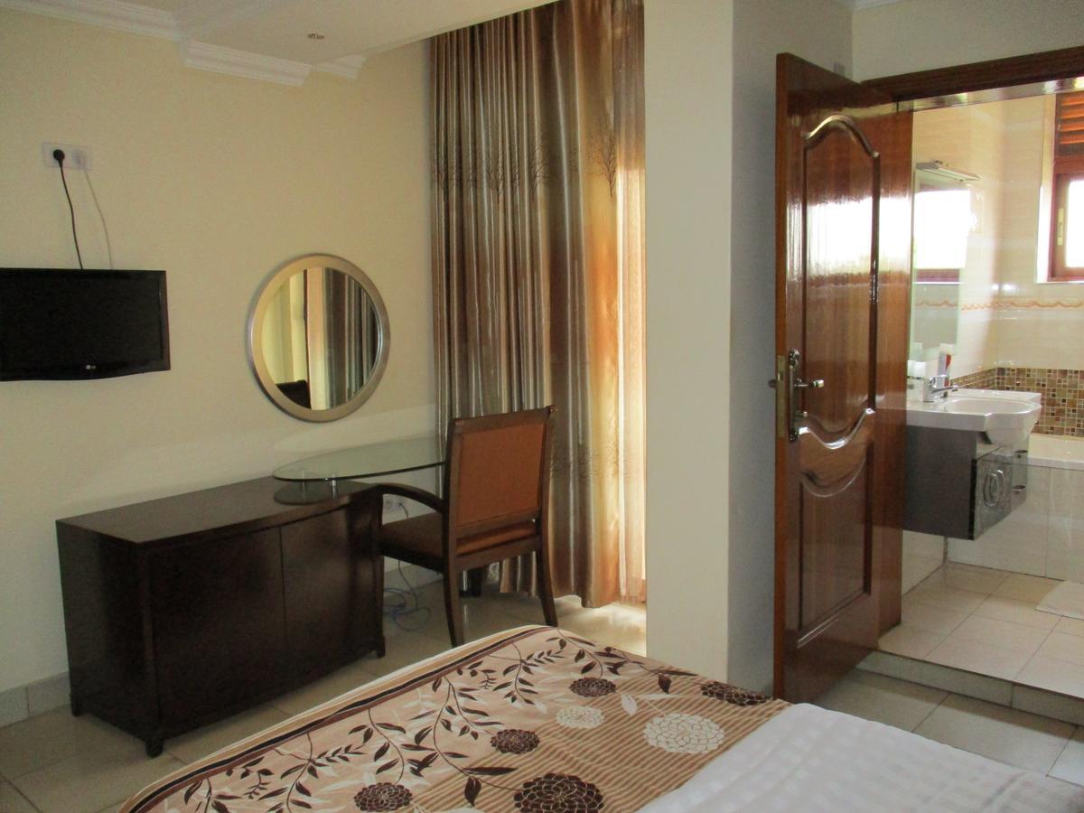 Amaris Hotel Kigali Zewnętrze zdjęcie
